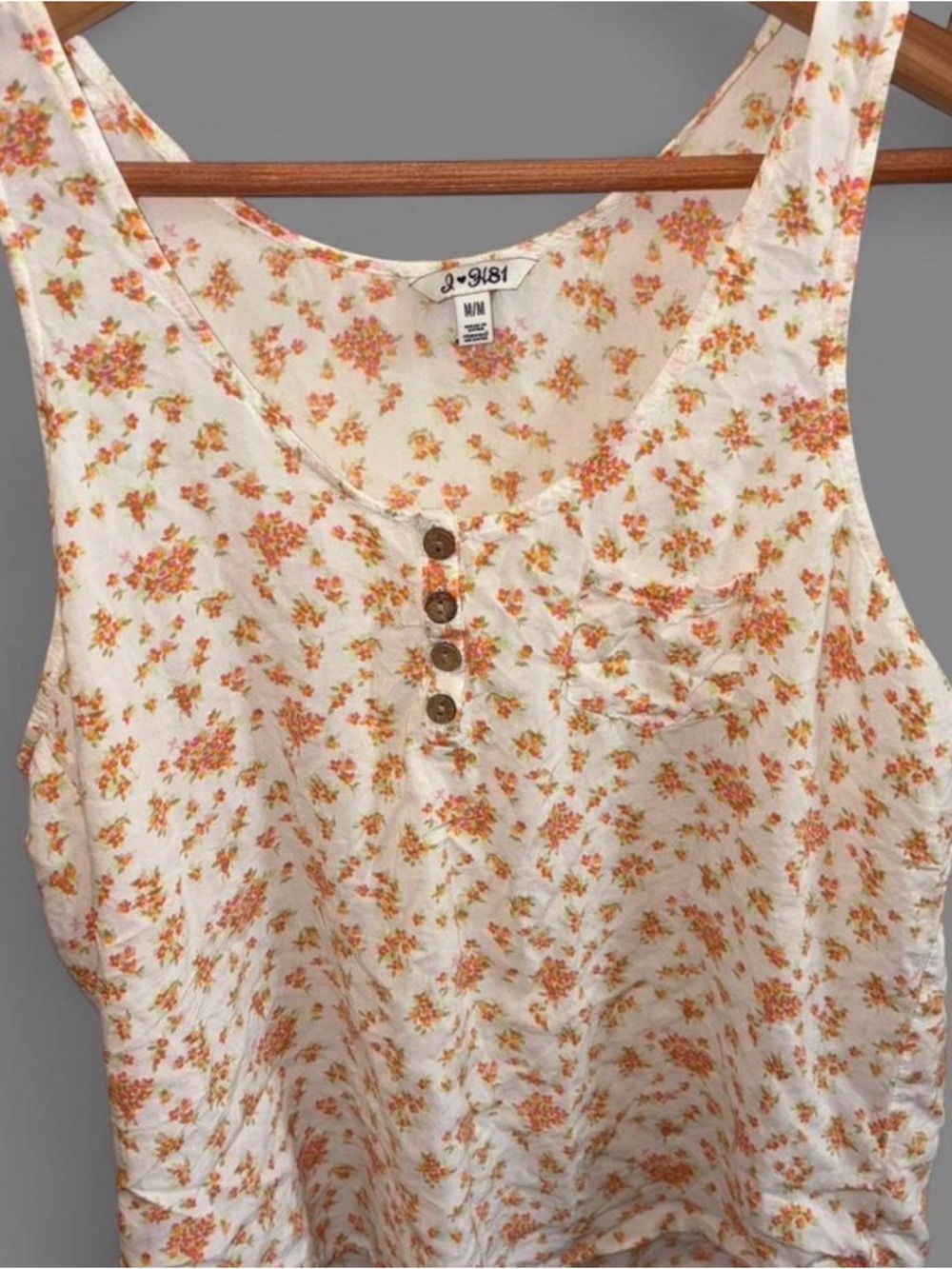 Floral Button-Front Cream Tank Top - Small